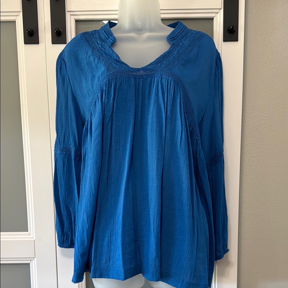 Zac & Rachel Blue Ruffled Mandarin Collar Blouse